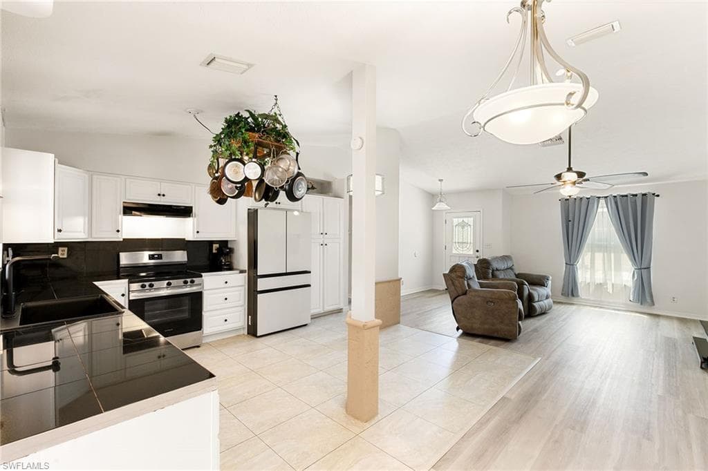 10901 Tangelo TER BONITA SPRINGS, FL 34135