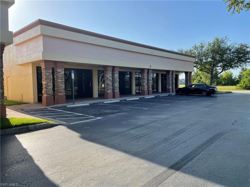 814 SW Pine Island RD 401/402, 403/404 CAPE CORAL, FL 33991