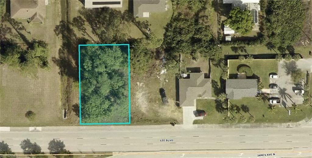 4808 Lee BLVD LEHIGH ACRES, FL 33971
