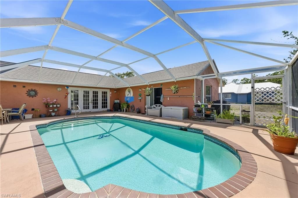 2821 24th AVE NE NAPLES, FL 34120