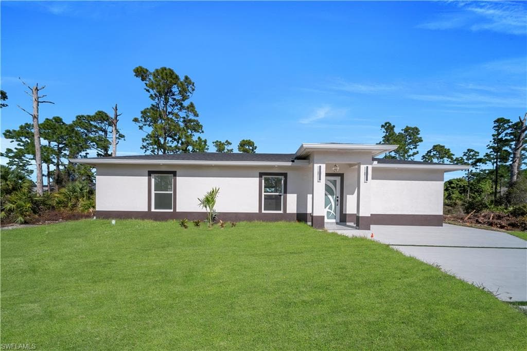 867 Chicago ST LEHIGH ACRES, FL 33974