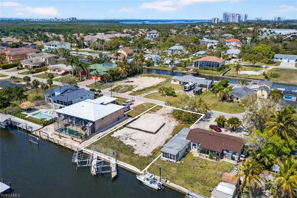 4815 Esplanade ST BONITA SPRINGS, FL 34134