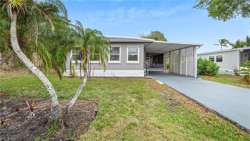 851 Manatee RD NAPLES, FL 34114