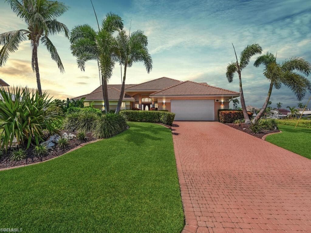 1445 SW 57th ST CAPE CORAL, FL 33914