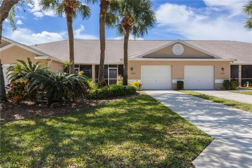 20742 Country Barn DR ESTERO, FL 33928