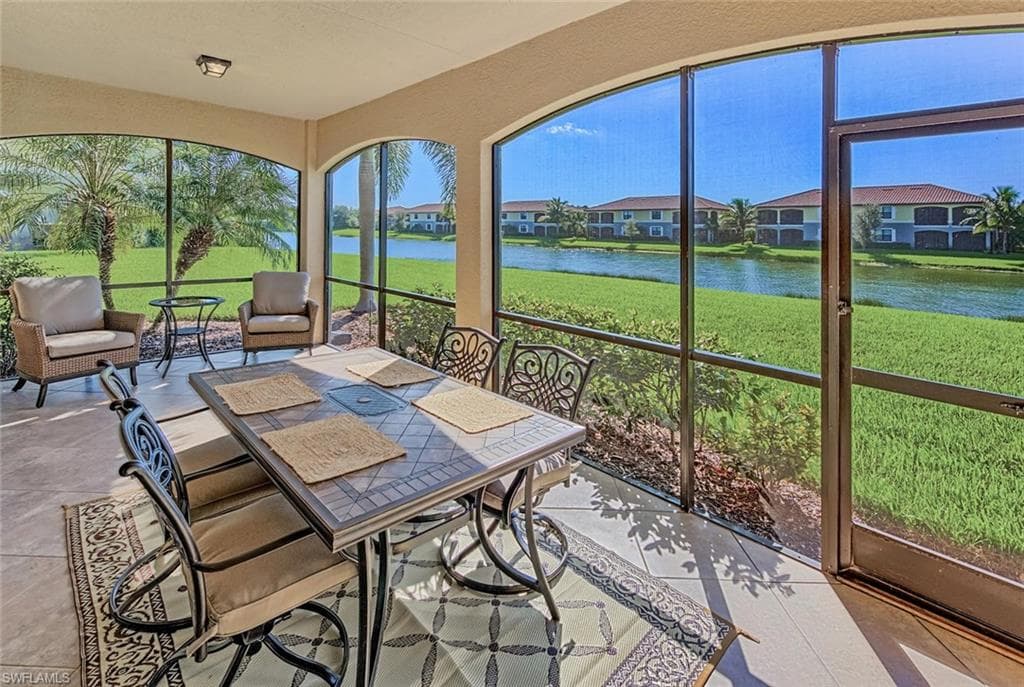 9126 Napoli CT 101 NAPLES, FL 34113