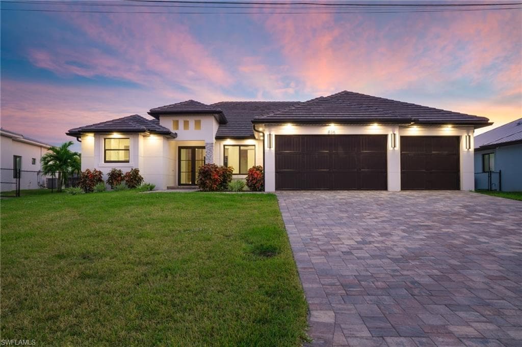 836 SW 36th TER CAPE CORAL, FL 33914