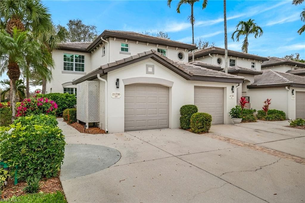 21730 Southern Hills DR 101 ESTERO, FL 33928