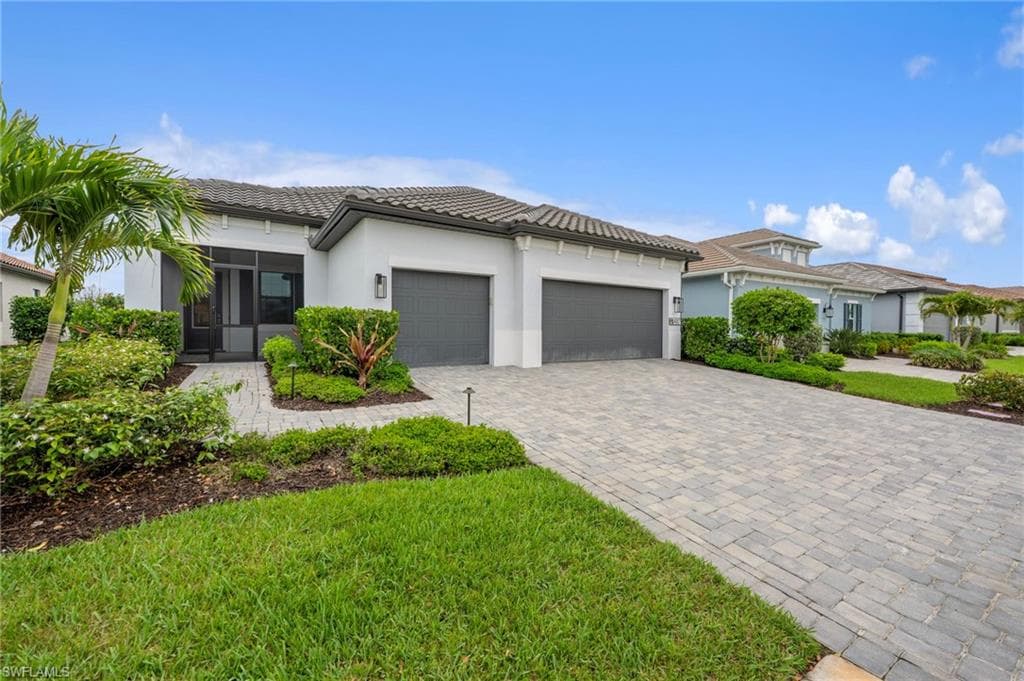 4007 Pegasus WAY NAPLES, FL 34120