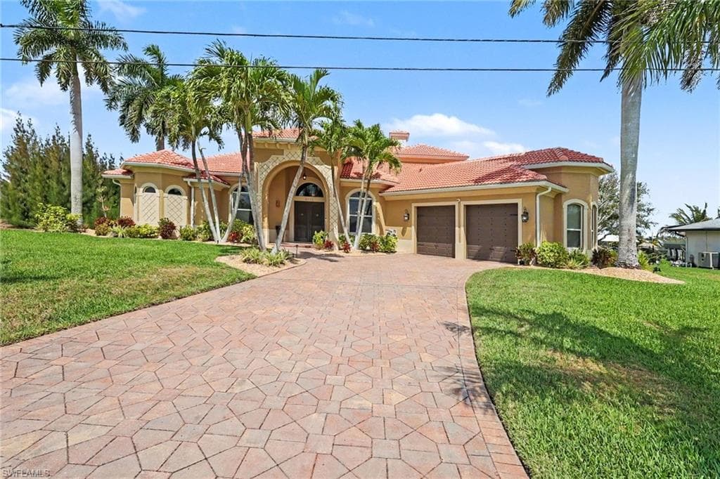 4113 NW 26th ST CAPE CORAL, FL 33993