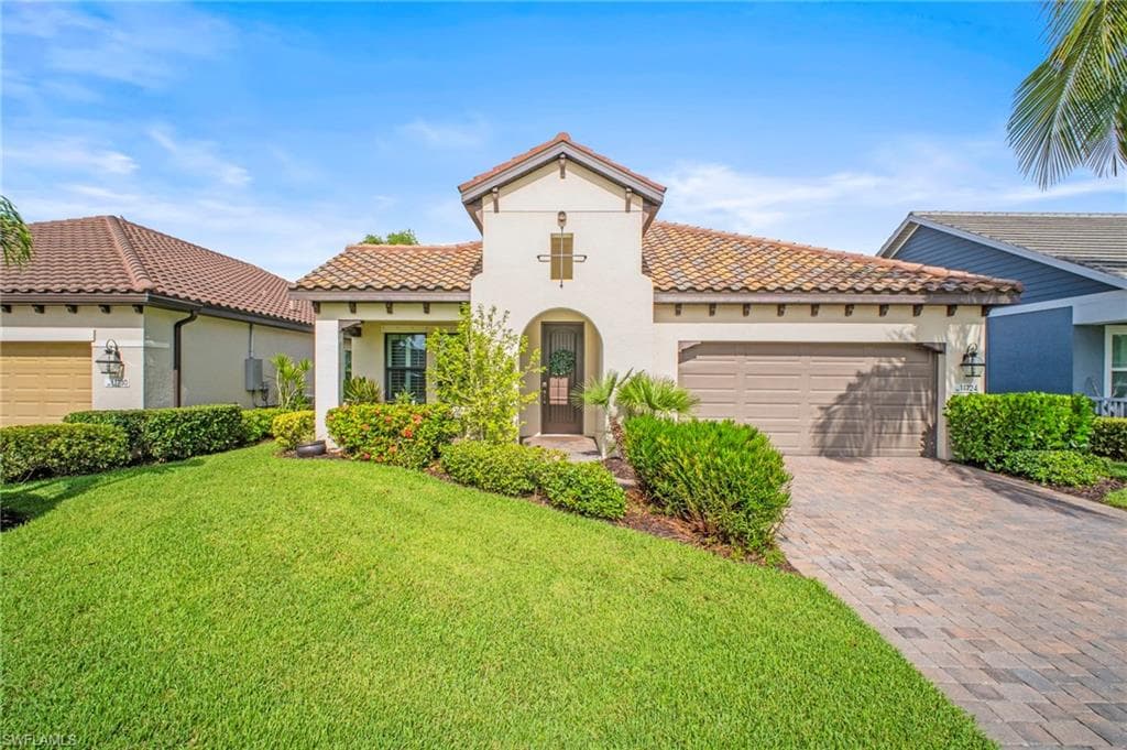 11724 ibis walk LN FORT MYERS, FL 33966