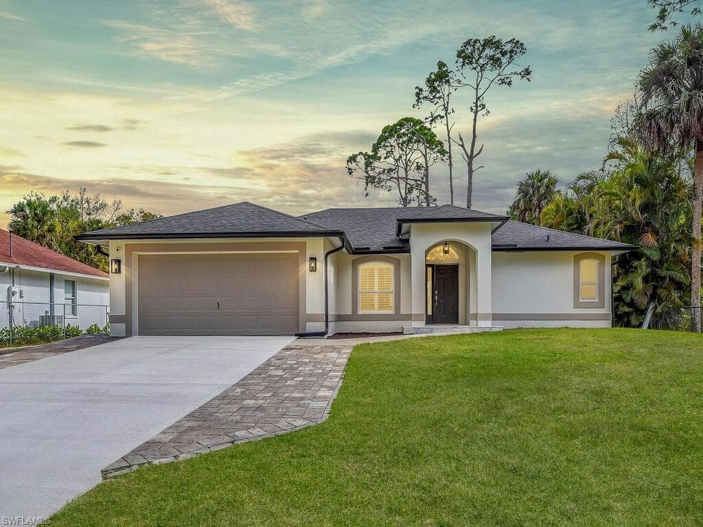 6070 Lancewood WAY NAPLES, FL 34116