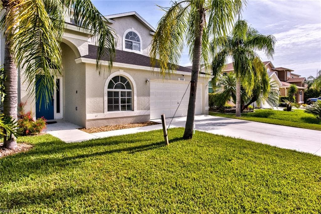 11533 Woodmount LN ESTERO, FL 33928