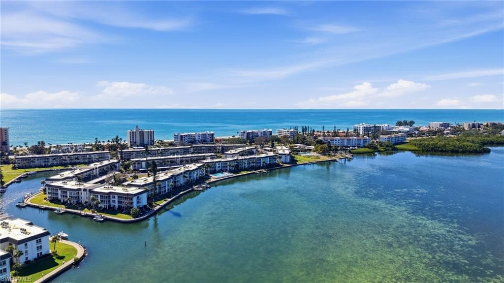 4440 Exeter DR LONGBOAT KEY, FL 34228