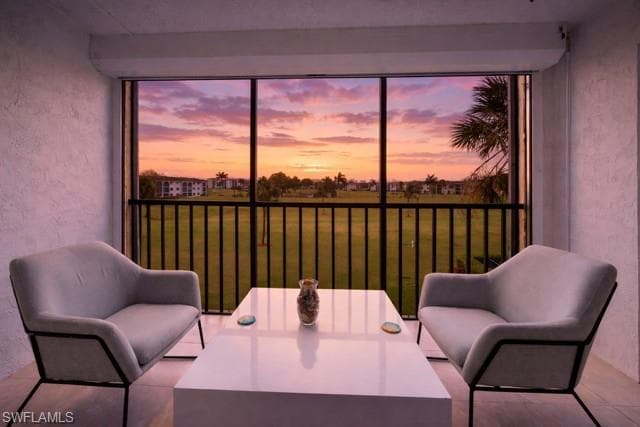 37 High Point CIR E 307 NAPLES, FL 34103