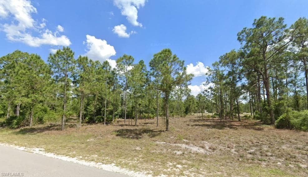 3902 E 10th ST LEHIGH ACRES, FL 33972