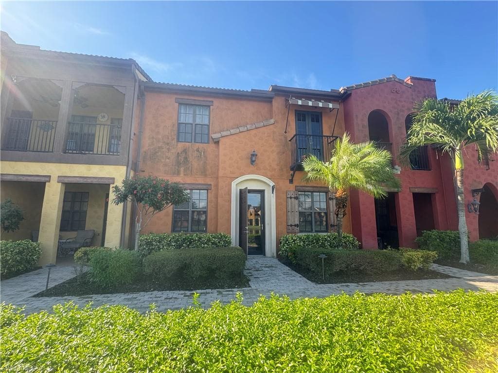 11908 Izarra WAY 7003 FORT MYERS, FL 33912