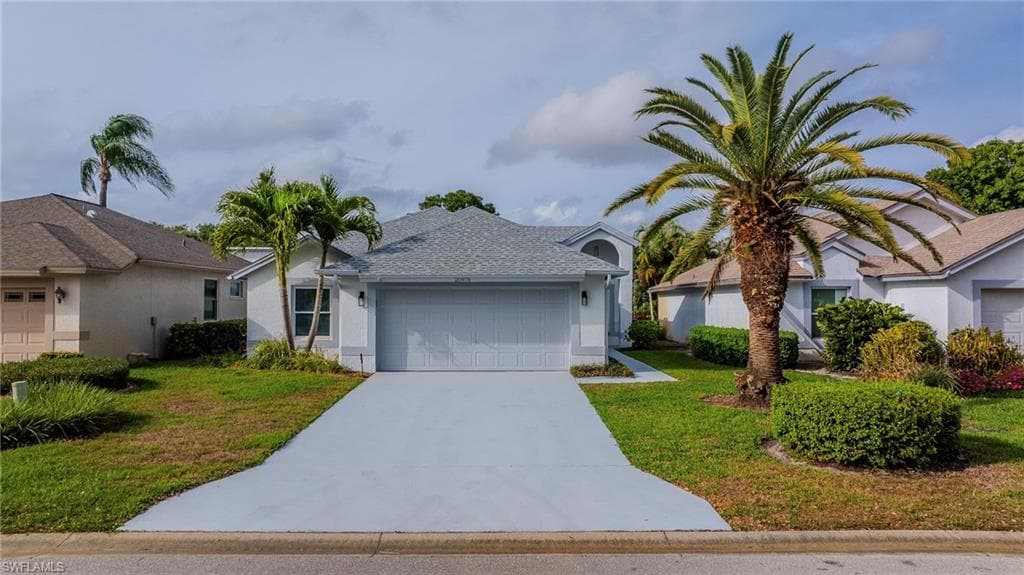 20978 Country Barn DR ESTERO, FL 33928