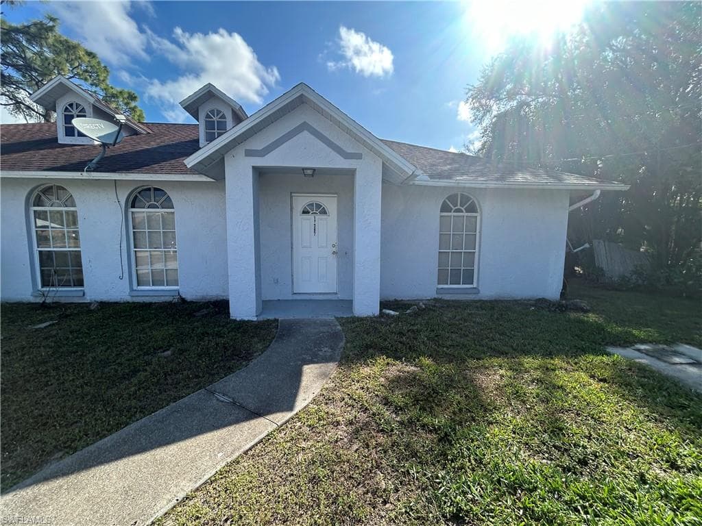 17385 W Carnegie CIR 17387 FORT MYERS, FL 33967