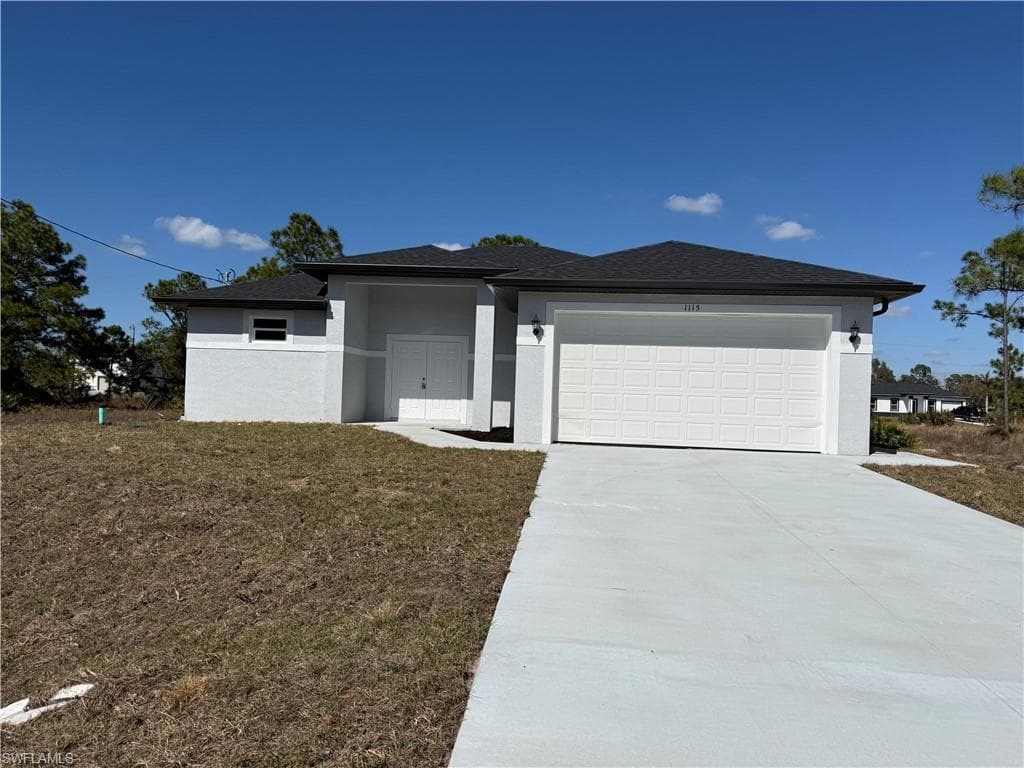 1115 Cove ST E LEHIGH ACRES, FL 33974