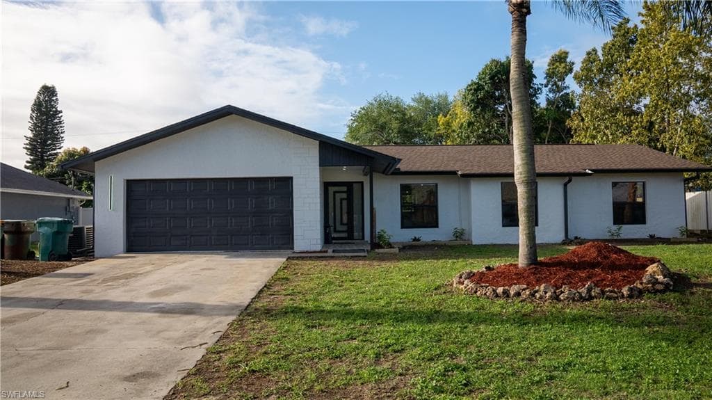 4528 26th AVE SW NAPLES, FL 34116