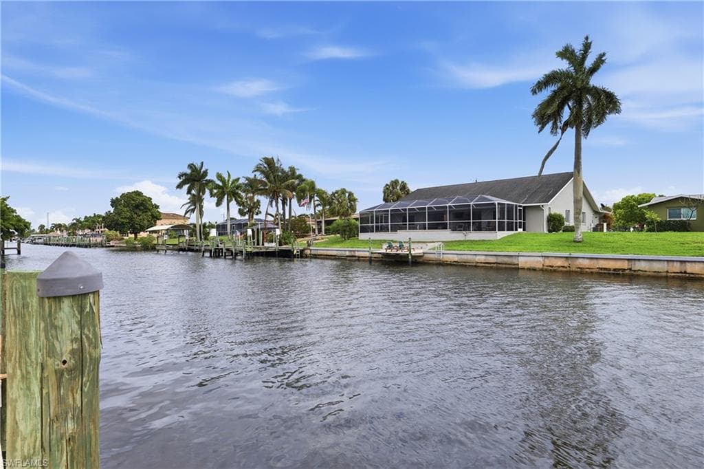 1220 SE 40th ST 8 CAPE CORAL, FL 33904