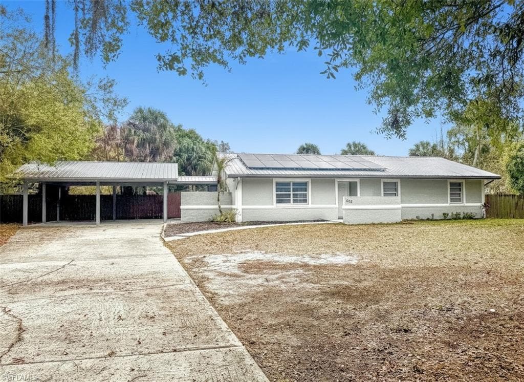 233 S Cypress ST LABELLE, FL 33935