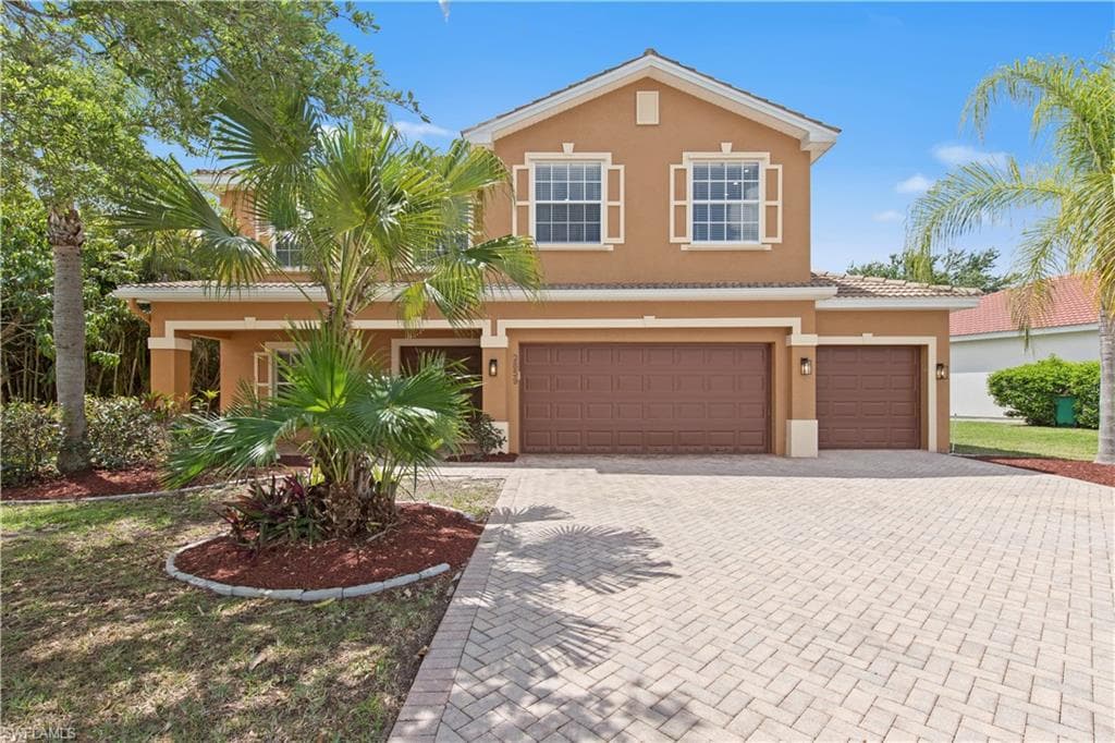 2859 Blossom CT NAPLES, FL 34120