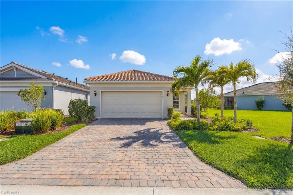 7028 Chapel Creek LN NORTH FORT MYERS, FL 33917