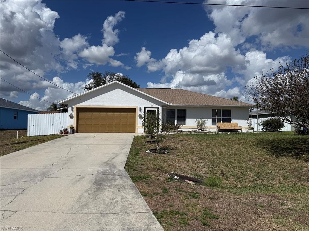 4912 Bygone ST LEHIGH ACRES, FL 33971