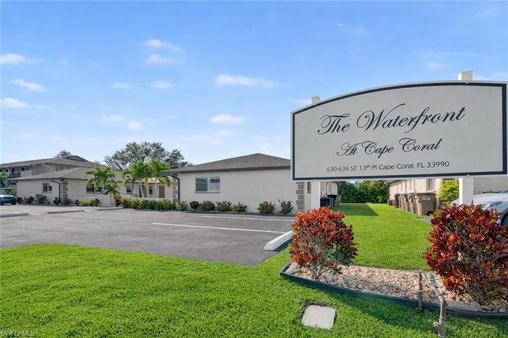 630-636 SE 13th PL 1 CAPE CORAL, FL 33990