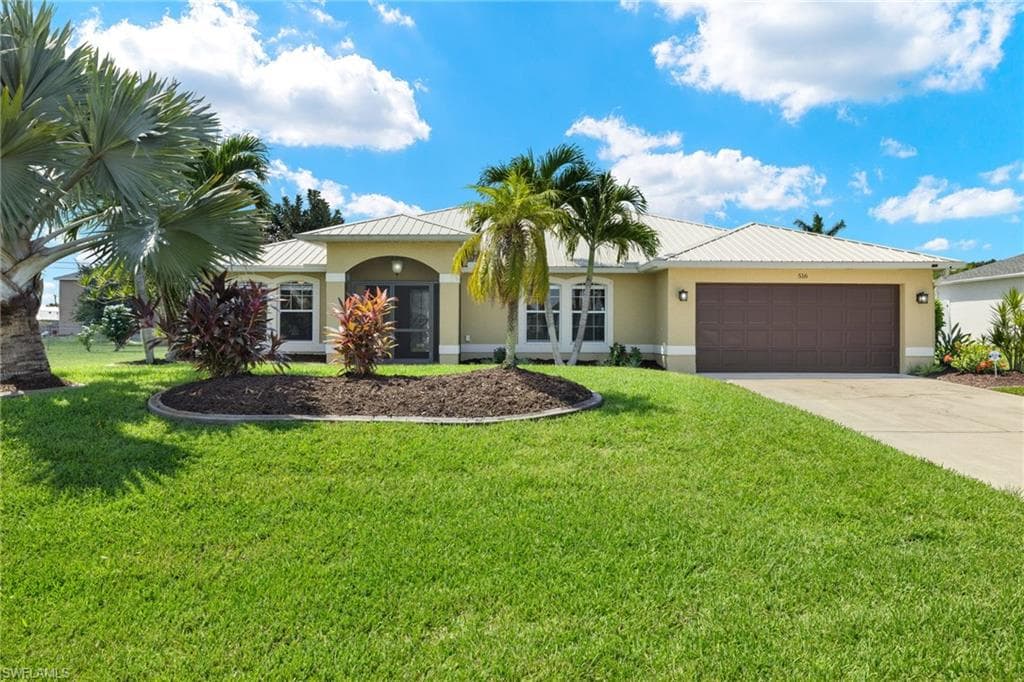 516 SW 27th ST CAPE CORAL, FL 33914