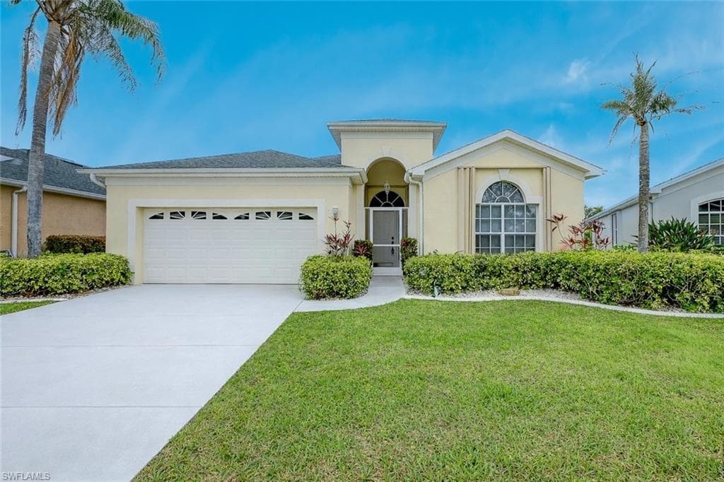 1813 Emerald Cove DR CAPE CORAL, FL 33991