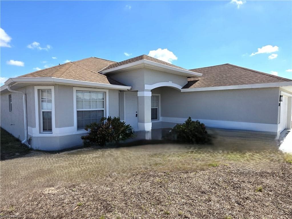 2304 Christopher AVE N LEHIGH ACRES, FL 33971