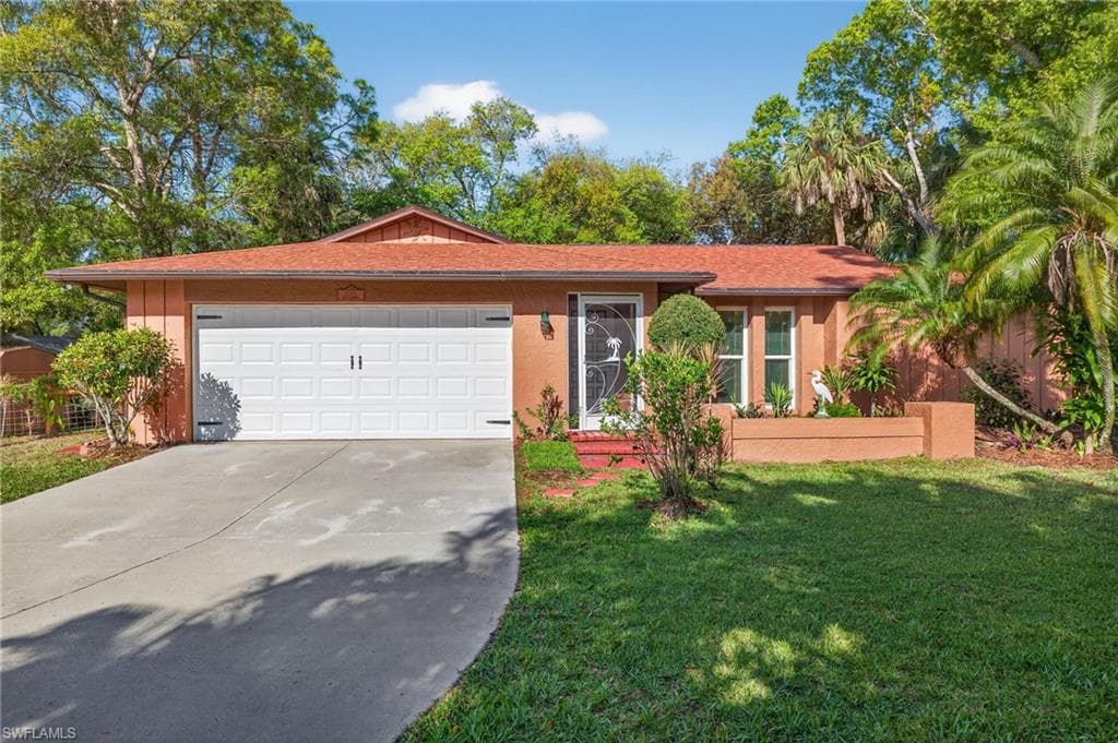 17411 Williamsburg DR NORTH FORT MYERS, FL 33917