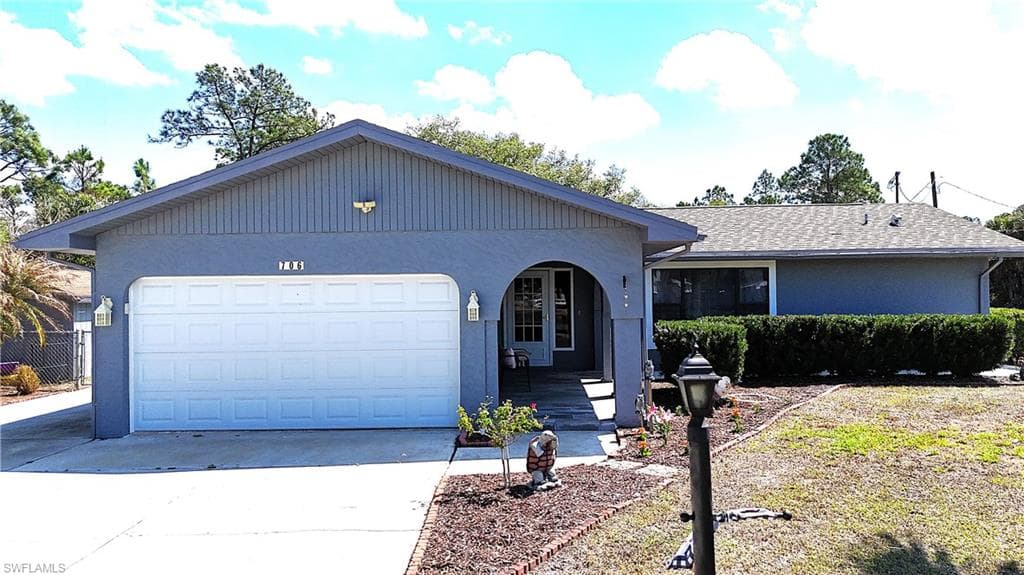 706 Clayton AVE LEHIGH ACRES, FL 33972