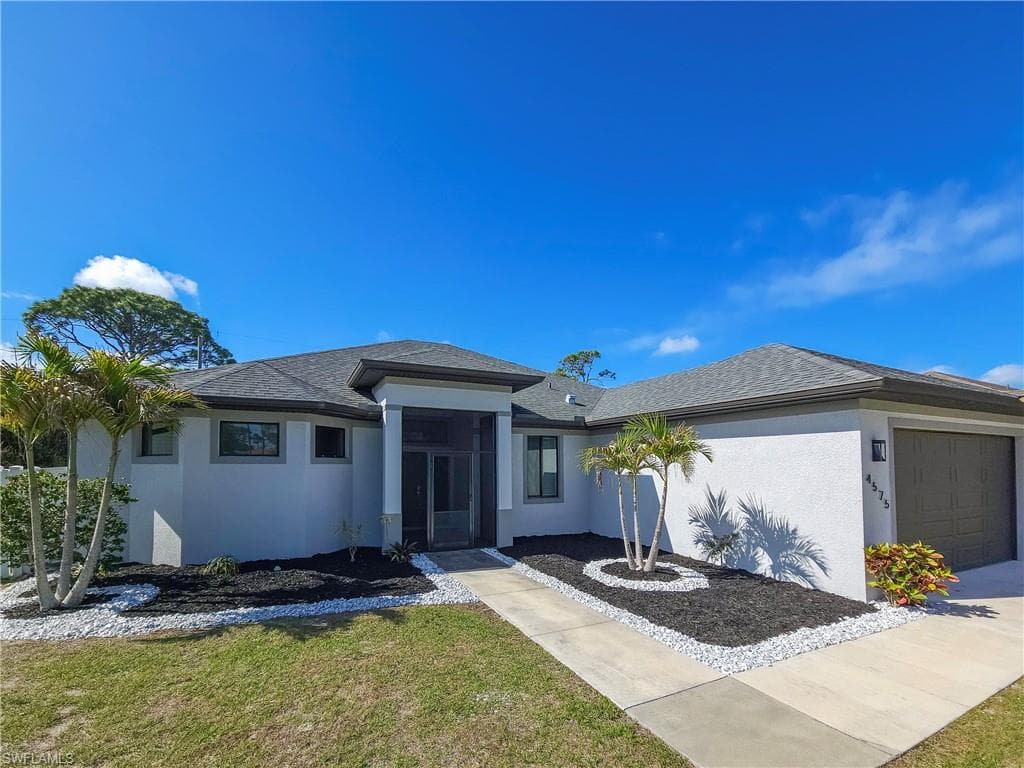 4575 Catalina LN BONITA SPRINGS, FL 34134