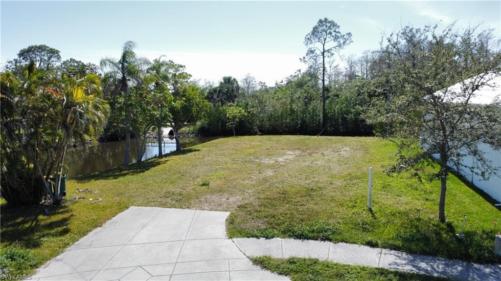 3260 Lunar ST NAPLES, FL 34112
