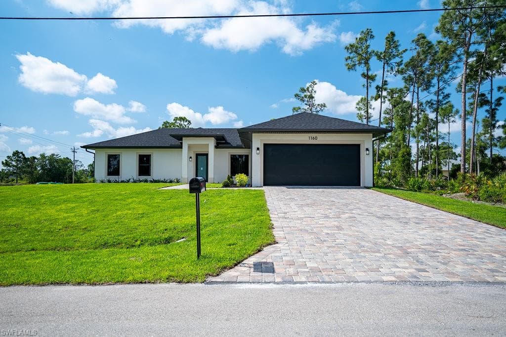 1160 Edelweiss ST E LEHIGH ACRES, FL 33974