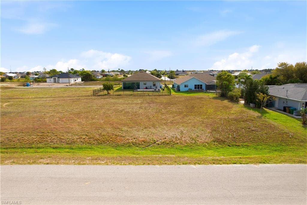 217 NW 20th AVE CAPE CORAL, FL 33993