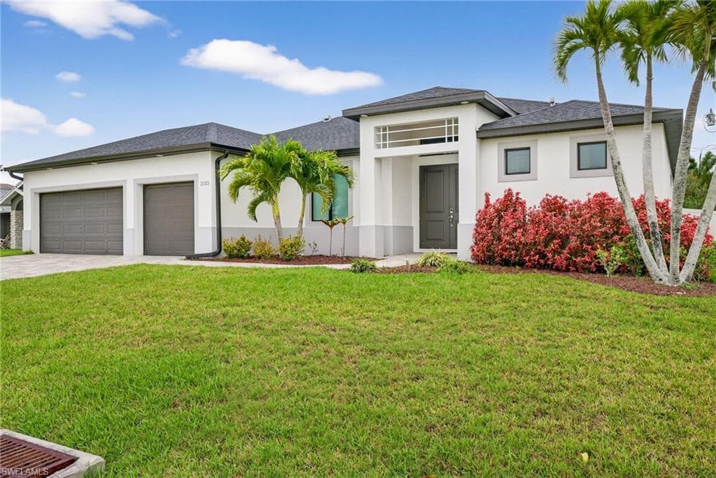 2103 SW 49th TER CAPE CORAL, FL 33914
