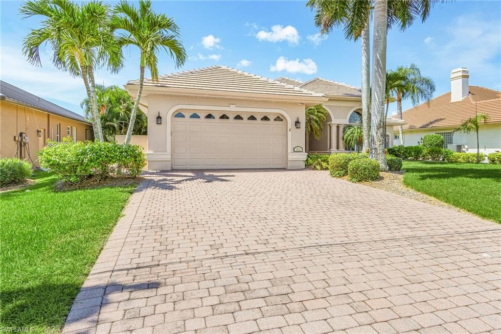 2822 SW 49th TER CAPE CORAL, FL 33914