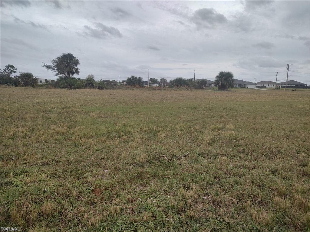 1207 NW 17th AVE CAPE CORAL, FL 33993