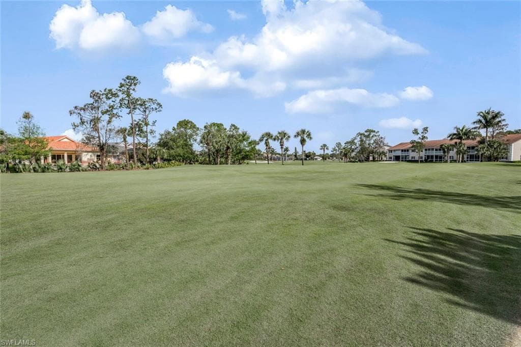 725 Saratoga CIR A103 NAPLES, FL 34104