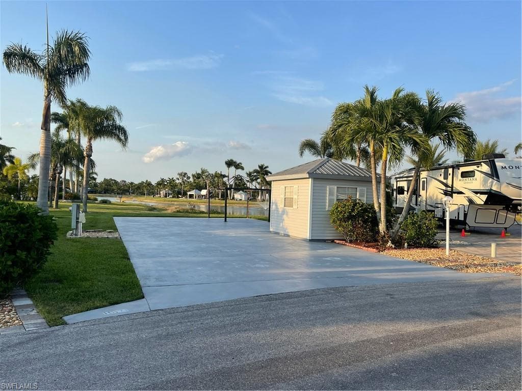10171 Shadowood CT FORT MYERS, FL 33905