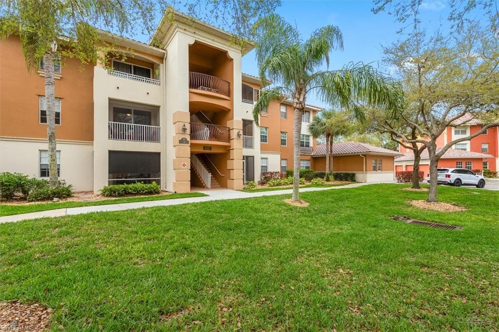 3957 Pomodoro CIR 201 CAPE CORAL, FL 33909