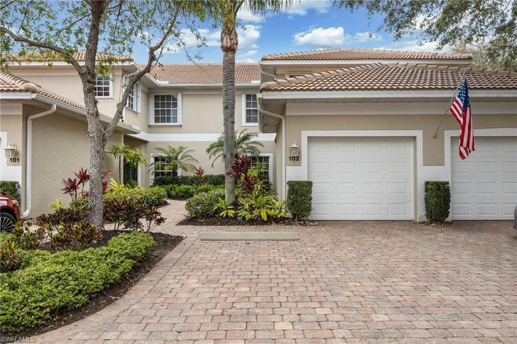 5605 Sherborn DR 102 NAPLES, FL 34110