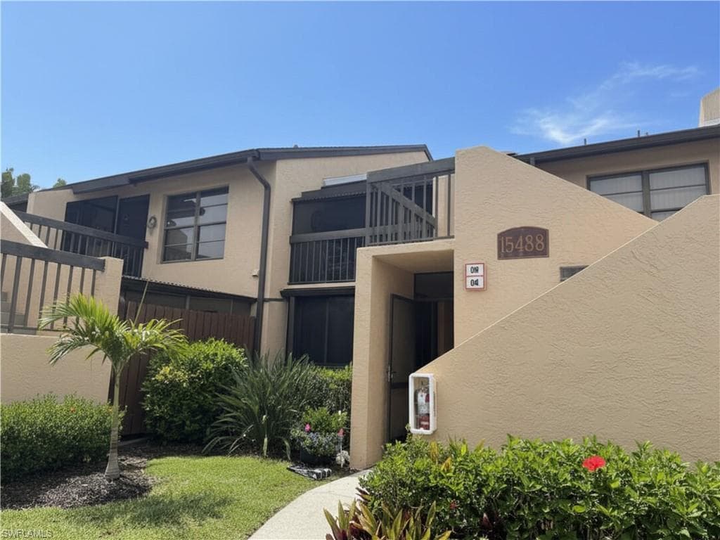 15488 Admiralty CIR 4 NORTH FORT MYERS, FL 33917