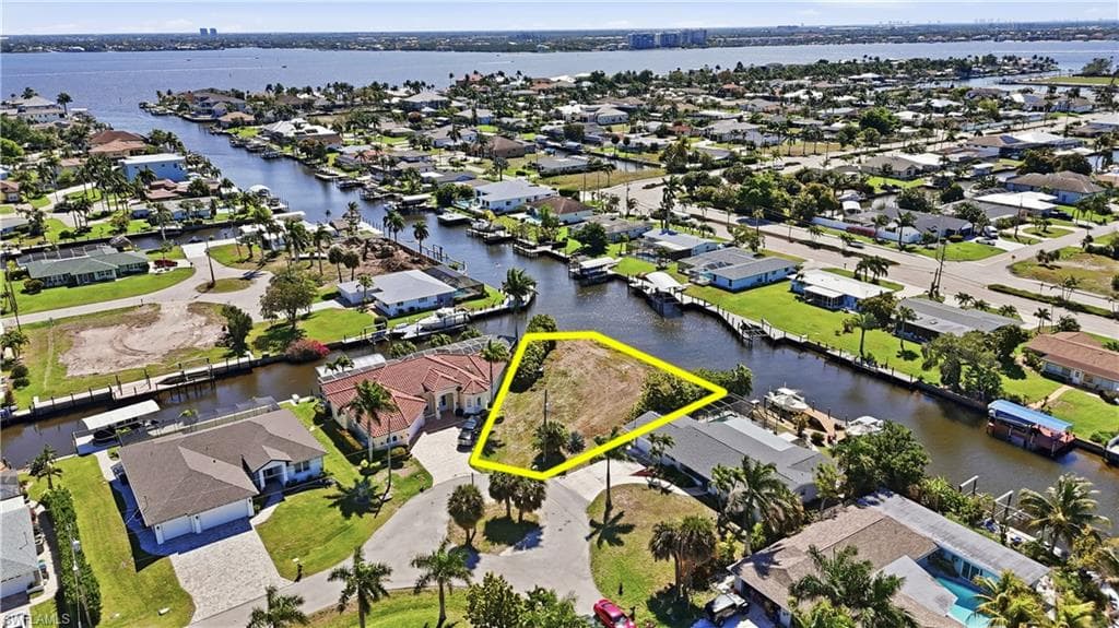 5357 Majestic CT CAPE CORAL, FL 33904