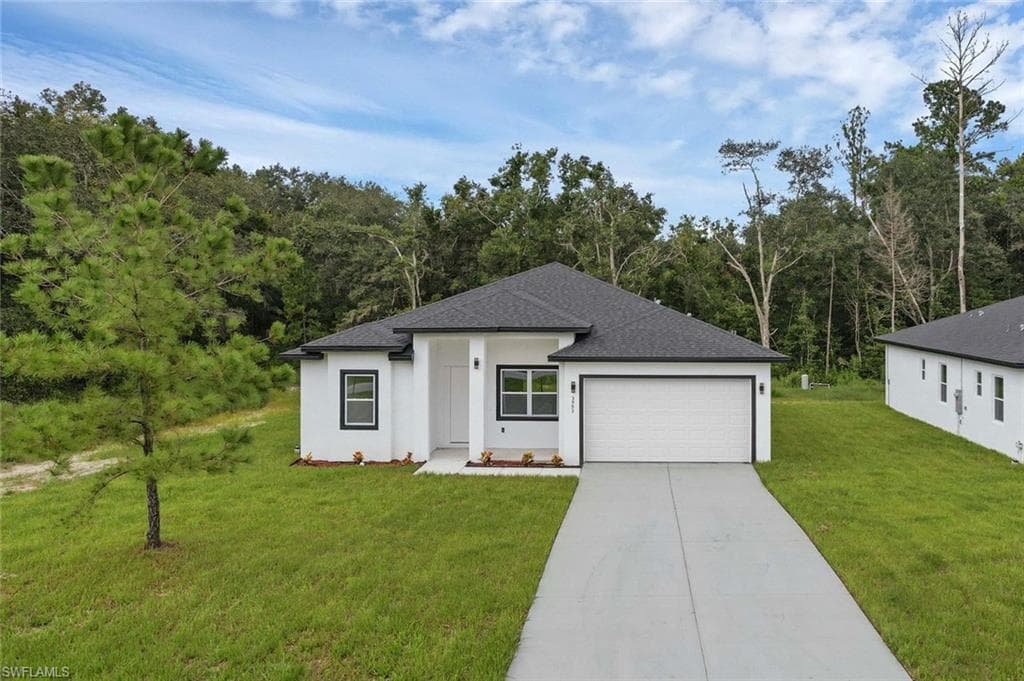 205 Australian DR ROTONDA WEST, FL 33947